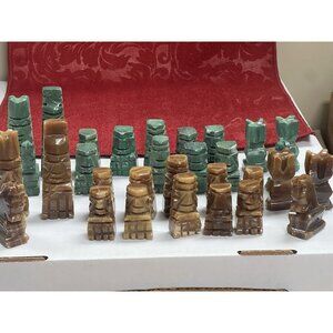 COMPLETE SET CHESS PIECES CUT OUT OF ROCK BEAUTIFUL COLLECTION. BOARD NOT IN SET